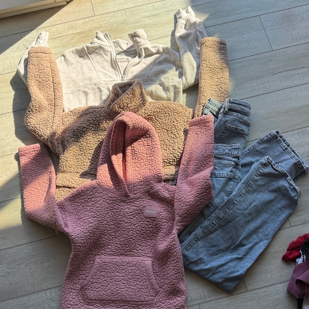 GIRLS BUNDLE FOR 15-Abercrombie Kids Pink, Tan, and Gray,+ jeans